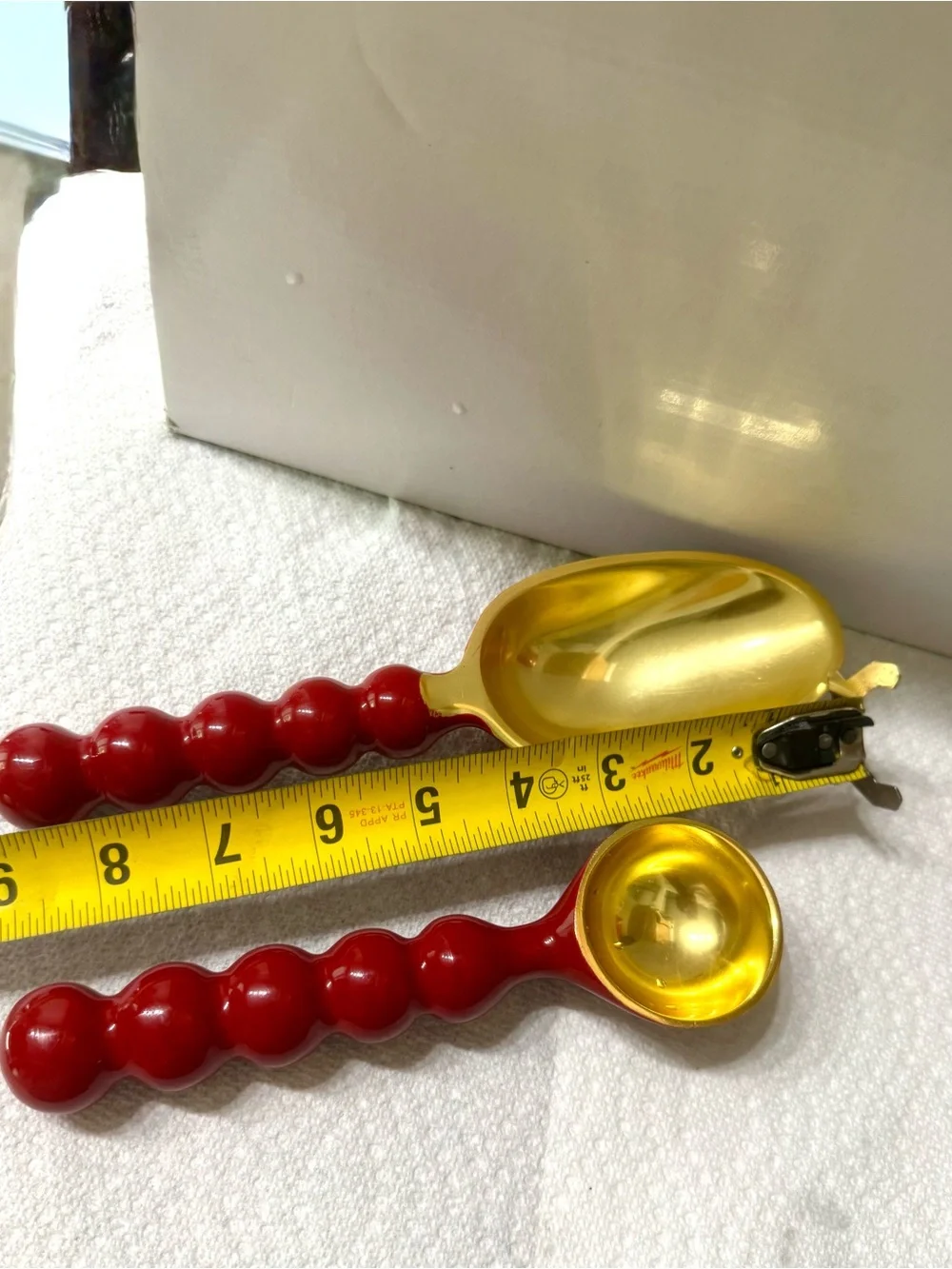 Creative Co-Op Enameled Aluminum Ice Cream Scoop, Red and Gold set of 2